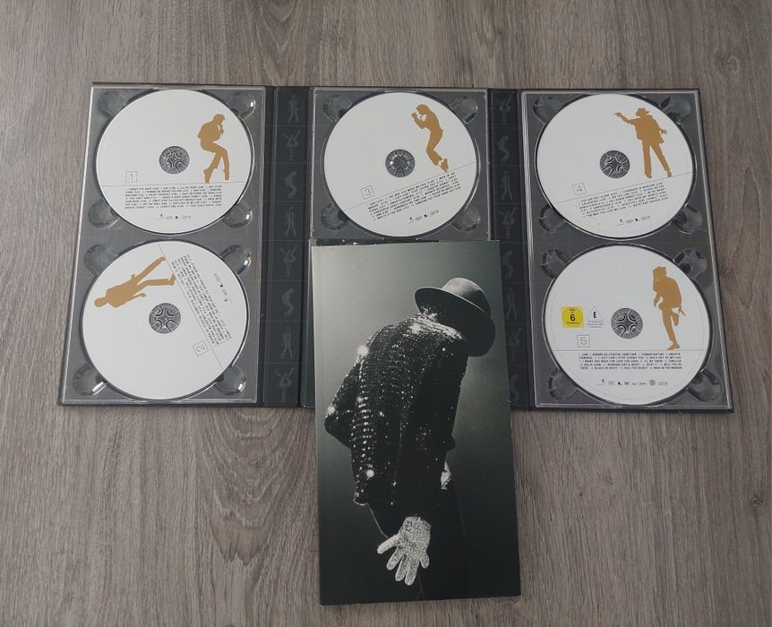 Michael Jackson the ultimate collection