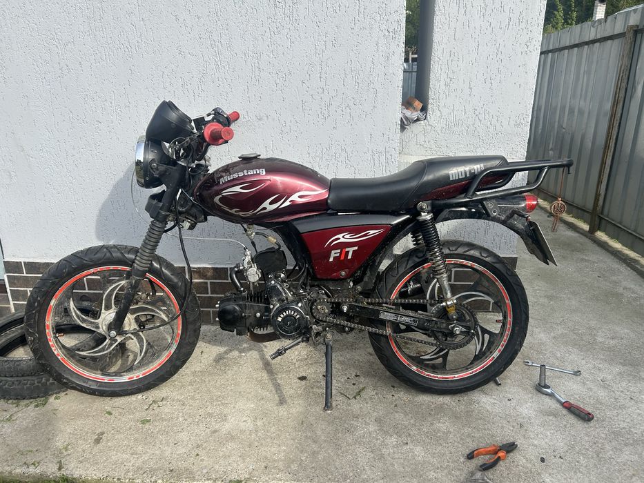 !! ТЕРМІНОВИЙ ПРОДАЖ !! musstang fit 125