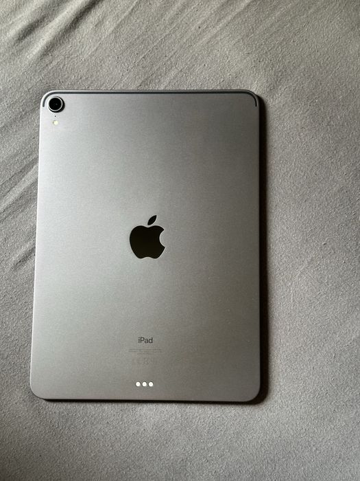 iPad Pro 11” 2018 64gb
