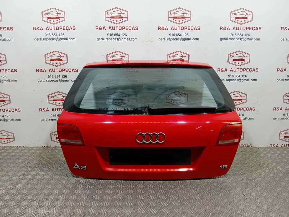 Tampa da Mala Audi A3 8P 8P1 Sportback