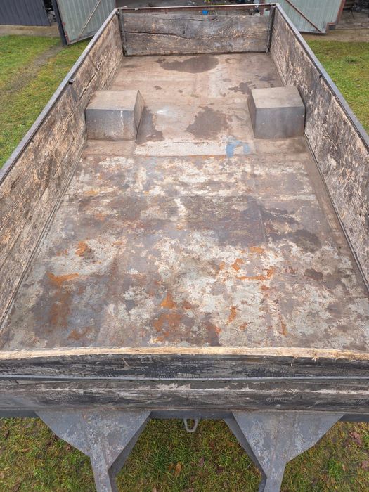 Sprzedam przyczepę jednoosiową