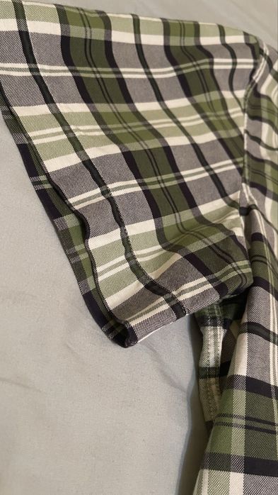 Сорочка Lacoste, у стані новоі , роз. XL, Paris France