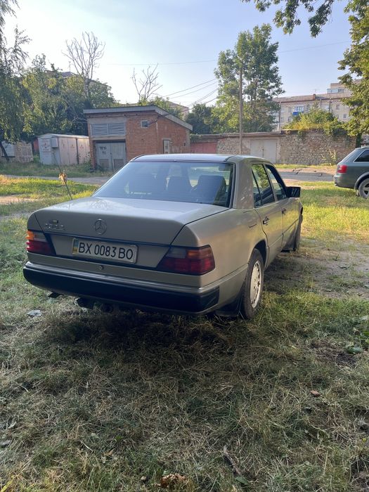 Продам Мерседес 124.Е 230