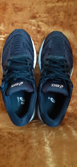 Кроссовки Asics женские лето