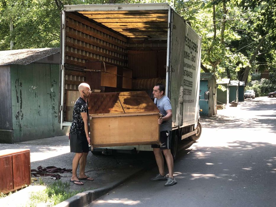 Грузоперевозки,грузчики,грузовое такси,перевозка мебели,переезд,холоди