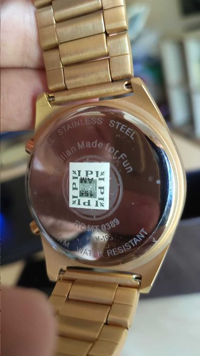 Relógio Chilli Beans ( ChilliBeans ) Dourado - Edição limitada 2016