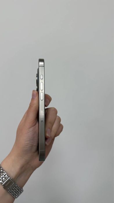 Iphone 15 pro 256 gb (natural titanium)