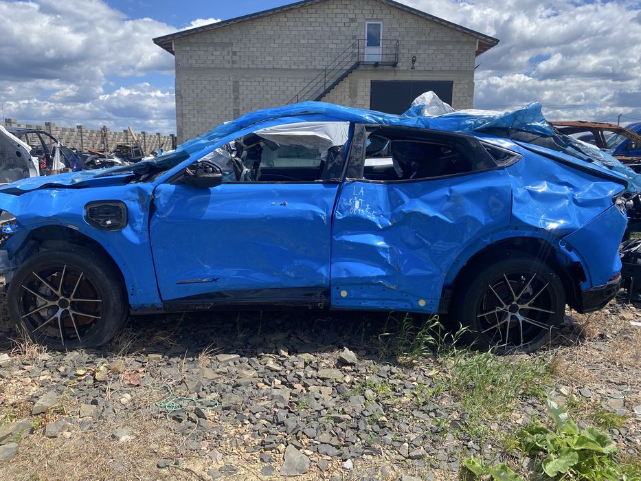 Продам Ford Mustang Mach e  без батареї