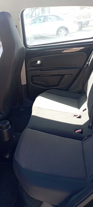 Volkswagen up! 1.0 60 cv — 2013 — 161500 km