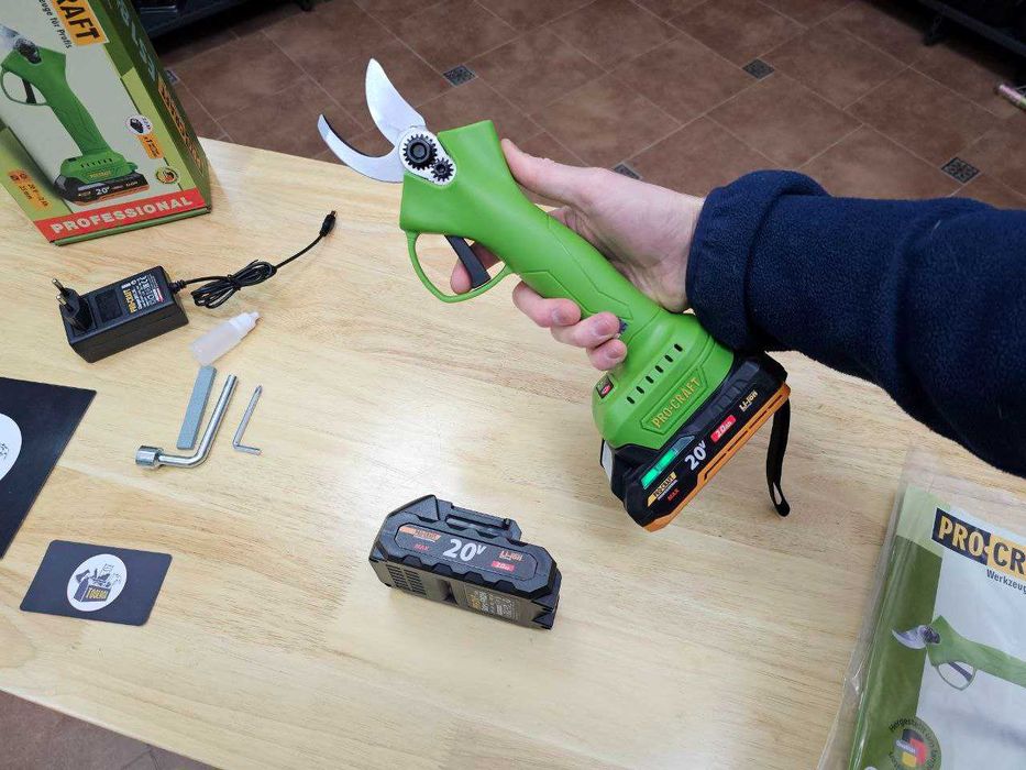 Потужний Секатор  2 Акб 2.0Ah + Гарантія Для гілок різної товщини