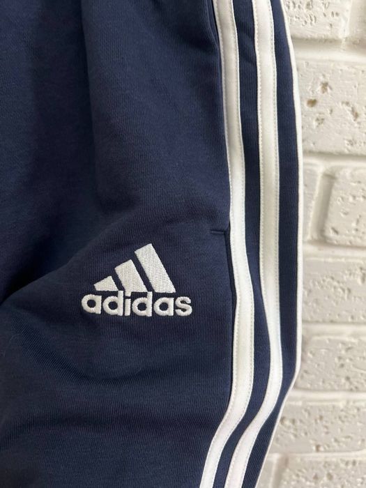 Чоловічі шорти Adidas оригінал у розмірах