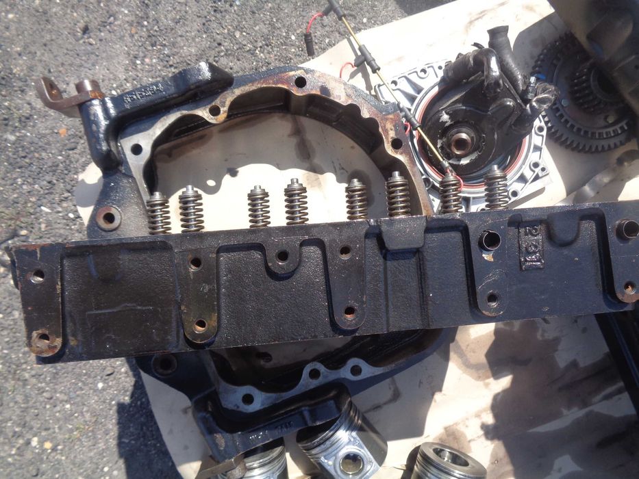 Głowica silnik JOHN DEERE 4024T John Deere 4520 / 4720