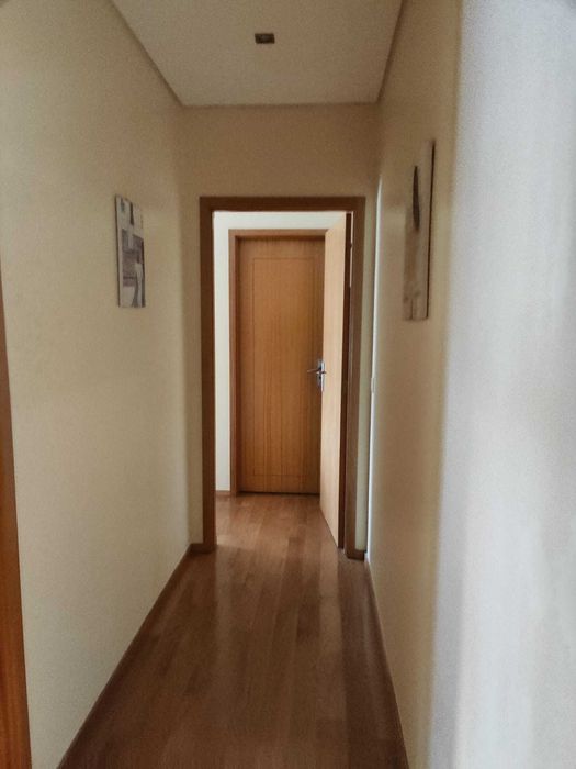 Apartamento T3 bem localizado