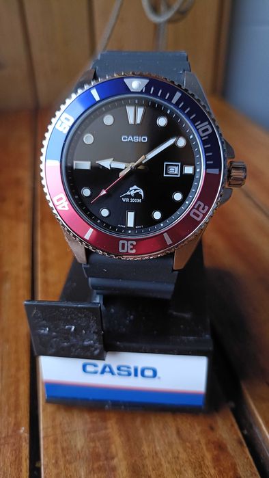 Casio Duro MDV-106B-1A2V Pepsi 200M