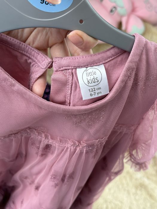 Святкова сукня 116 розміру