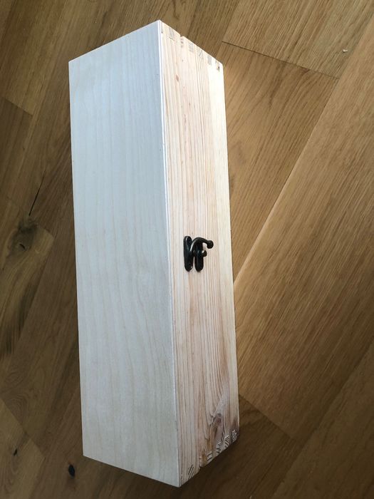 Drewniana Skrzynka na wino z deklem
