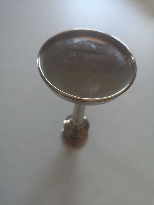 castiçal em casquinha