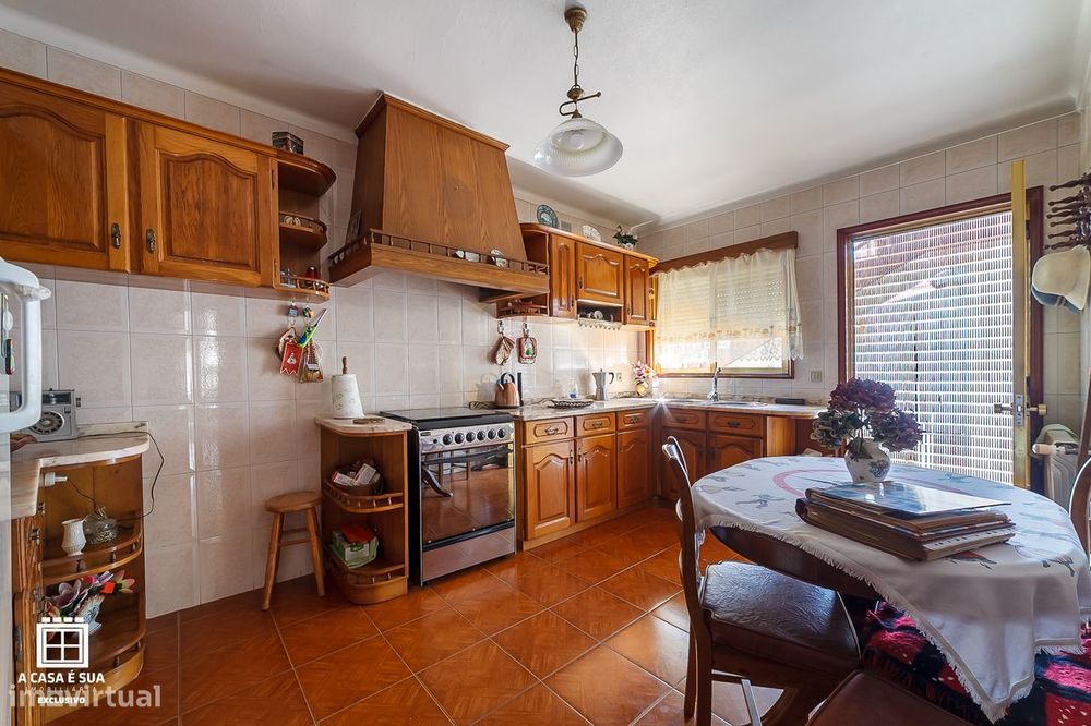 Excelente moradia T3 com terreno de 2.979 m2 em Avanca - Exclusivo