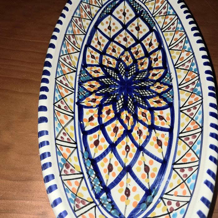 2 pratos decorativos pintados à mão