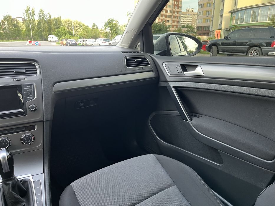 Volkswagen Golf 2013 VIN WVWZZZAUZEP525796 фото оголошення 13 з 15
