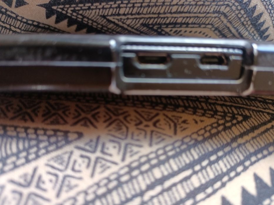 Мобильный телефон BlackBerry