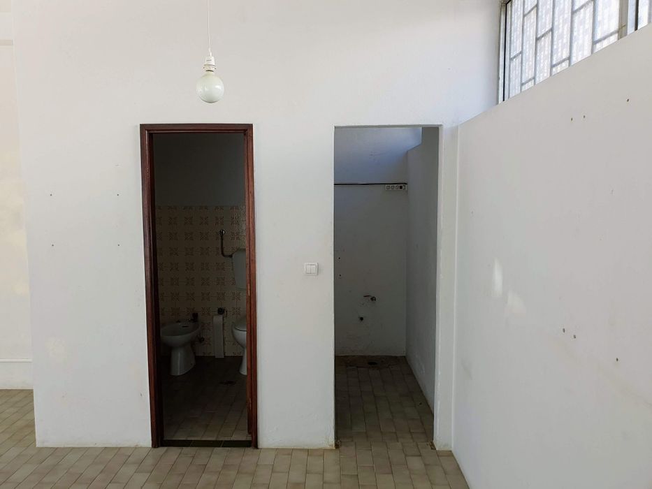 Loja para arrendamento