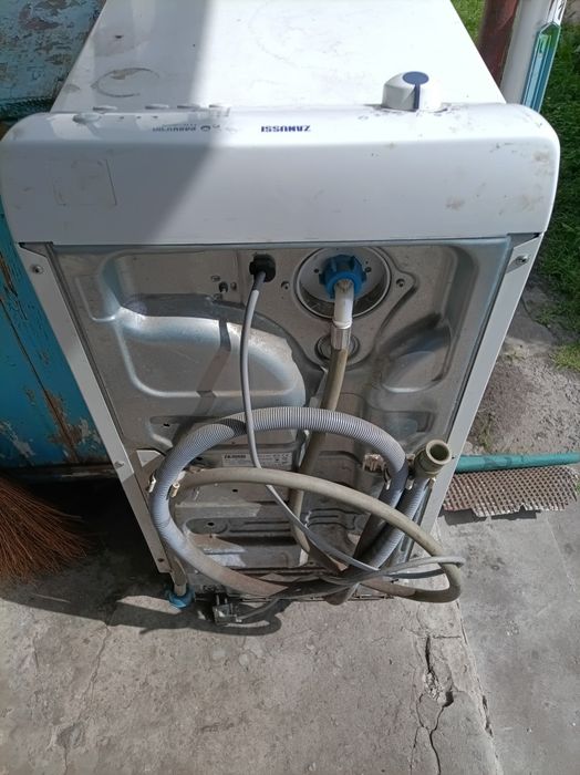 Пральна машина Zanussі