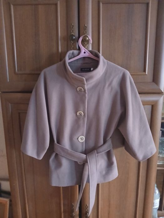 Продам пальто новое