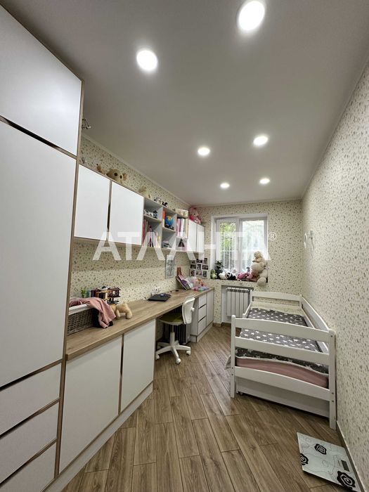 Парк Горького! 3-ком квартира. Евроремонт! ул. Космонавтов / Филатова.