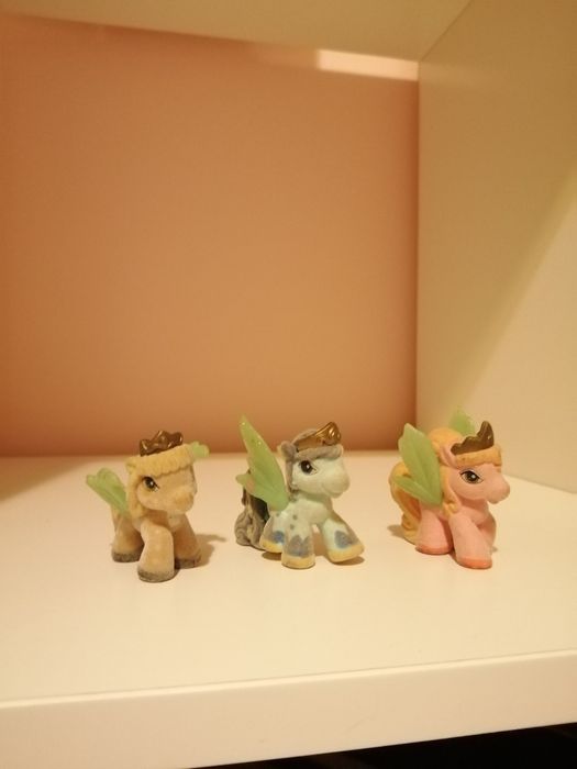 Kucyki pony z saszetek futerkowe mlp