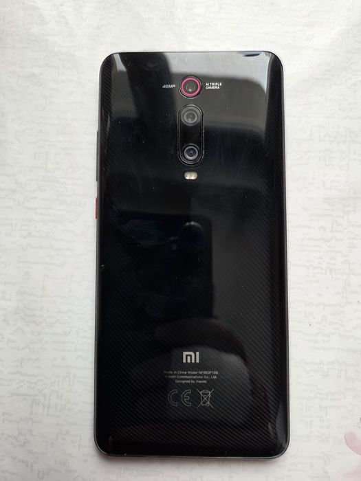 Xiaomi Mi 9T Idealny Stan z ładowarką