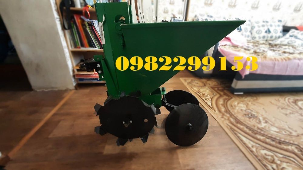 Продам картоплесаджалку до мотоблока картофелесажалка сажалка саділка