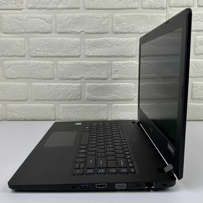 Ігровий ноутбук ультрабук ACER  intel i5 / 8gb DDR4 / SSD / FullHD IPS