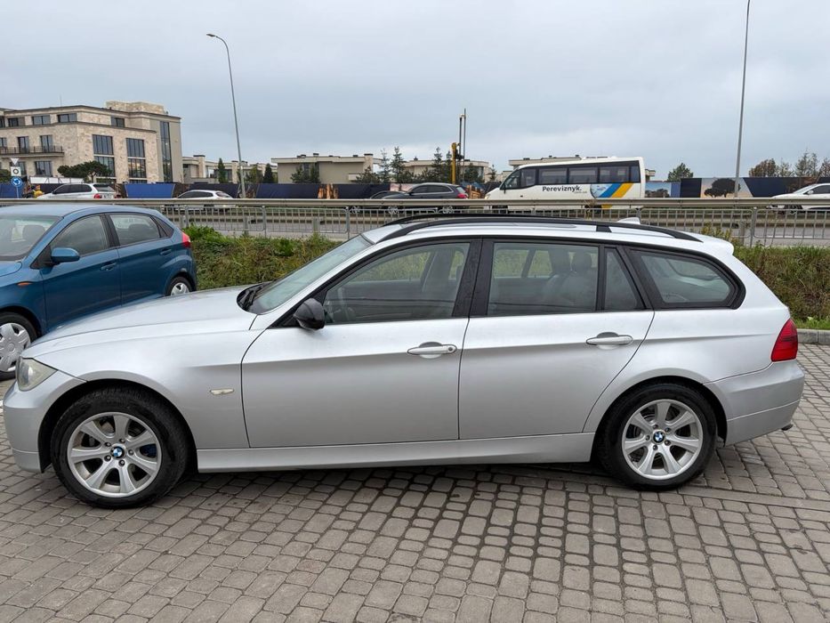 Bmw е91. 320i   2006р