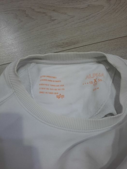 Alpha Industries Essential Crewneck