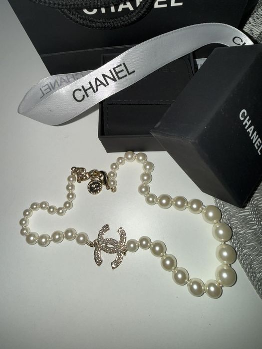 Piękne perly Chanel