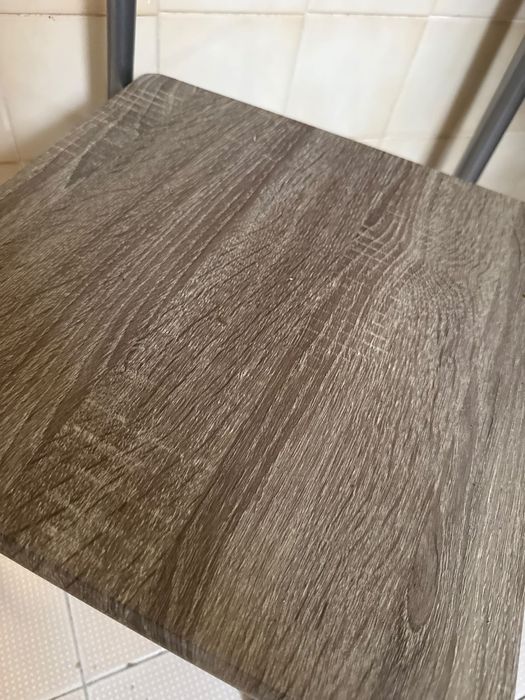 Mesa de Jantar com Cadeiras