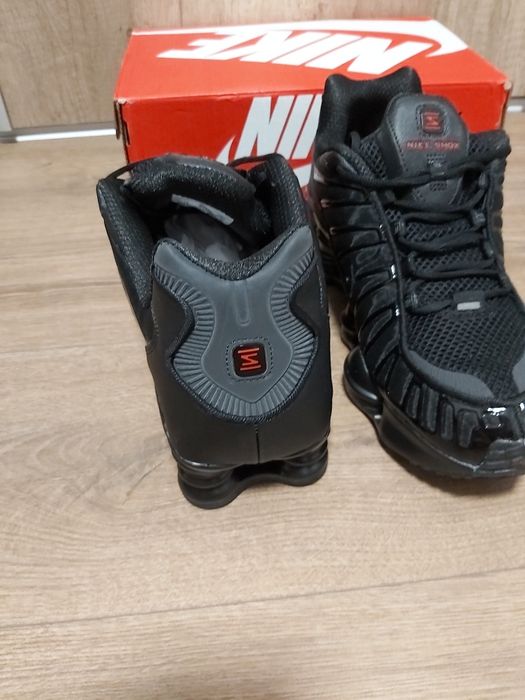 Nowe Nike Shox Czarne
