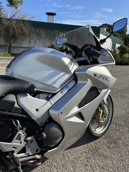 Honda VFR 800 VTEC