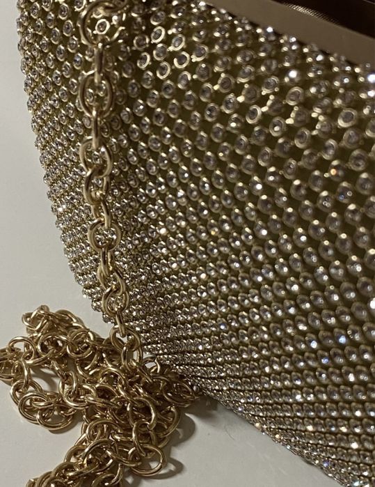 Bolsa /Pochete dourada brilhante