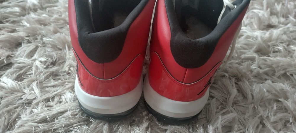 Buty Nike Jordan Air Max Aura r.43