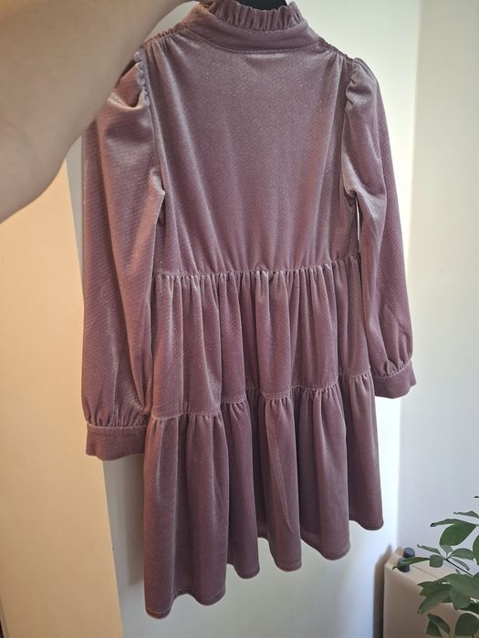 Платья на дівчинку