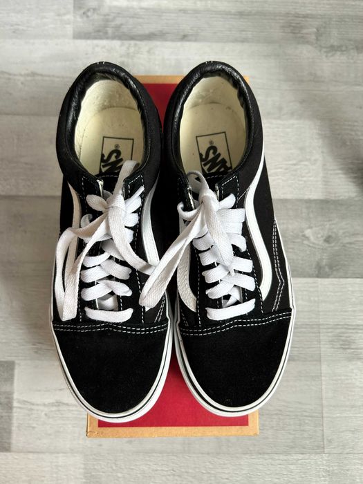 Buty Vansy Old Skool damskie 37