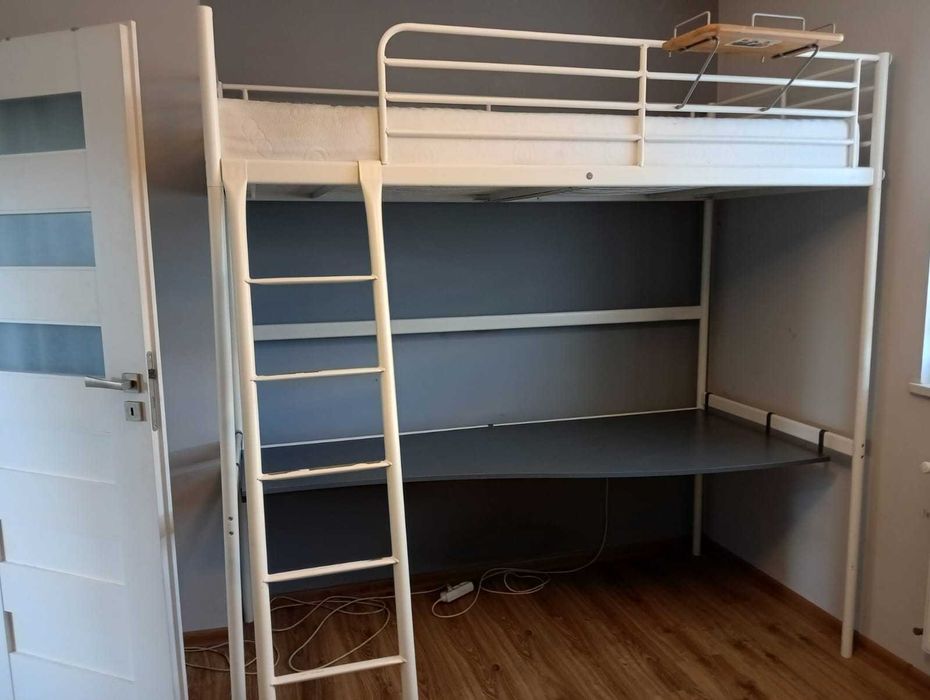 Łóżko Ikea SVÄRTA - białe