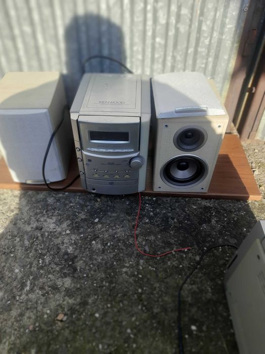 wieza kenwood  aux cd  usb fm