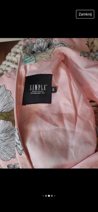 Piękna jedwabna sukienka Simple.