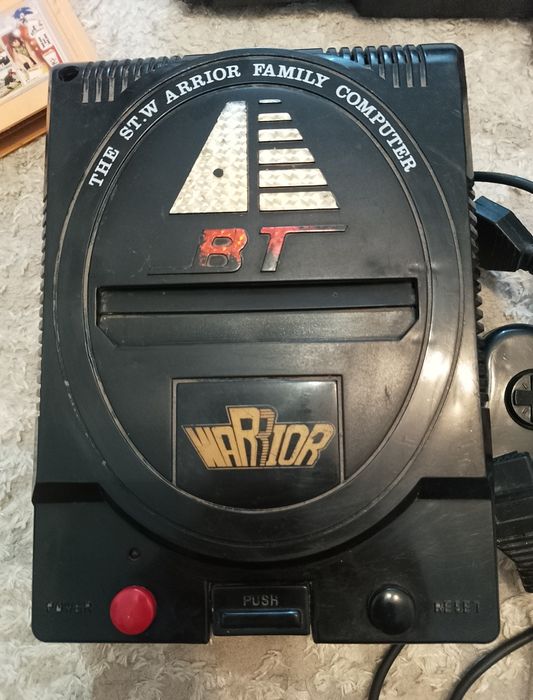 Приставка игровая, винтаж BT Warrior Dendy: 1 551 грн. - Приставки