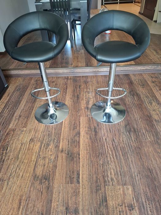 Sprzedam krzesła barowe