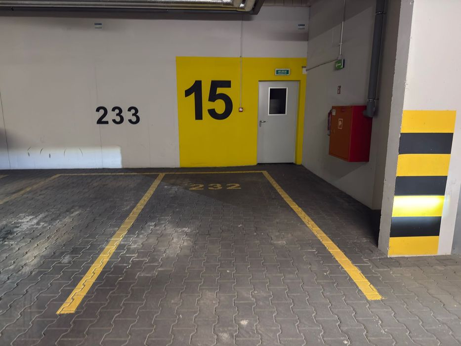 Miejsce parkingowe Apartamenty Zamkowe I Hartbex - Widok 2