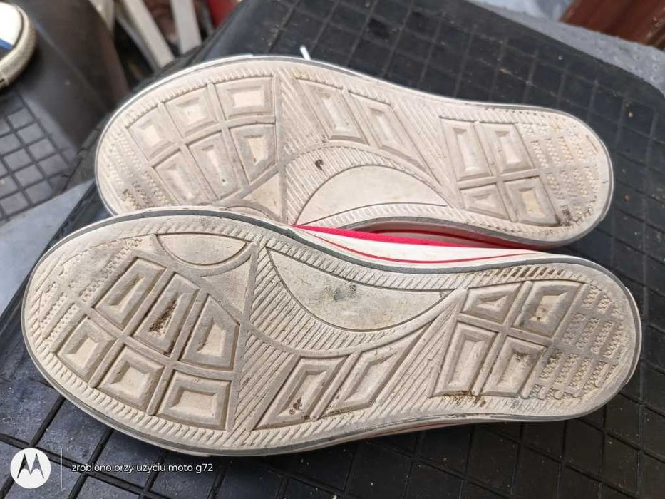 Buty Trampki młodzieżowe czerwone roz.36 STAR Stan Bardzo Dobry